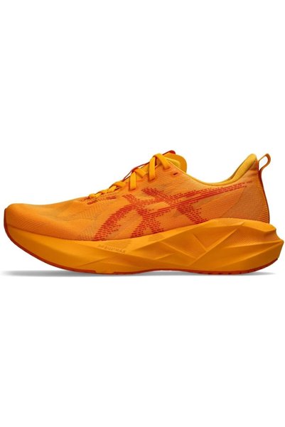 Generic Novablast 5 mens Sneaker