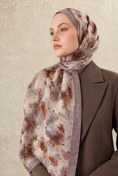 SilkTouch شال كراش بنقشة حبر المنك الداكن