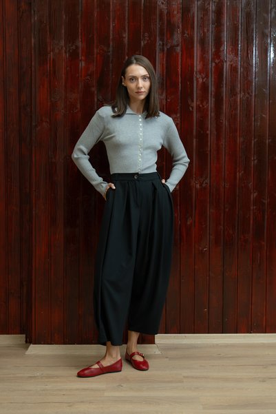 KÜÇÜĞÜM BUTİK Gray Knit T-Shirt with Button-Collar Detail