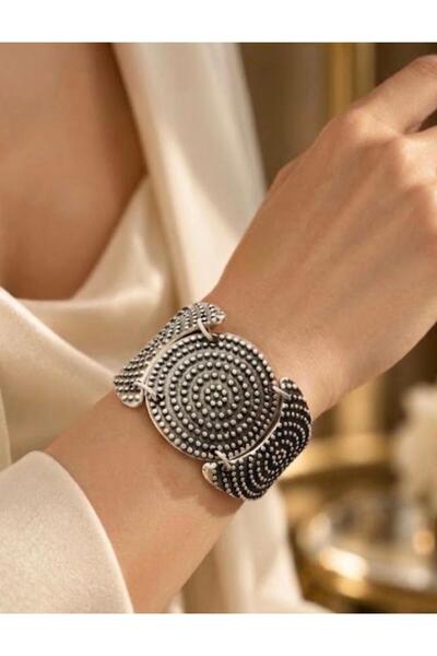 DEVİ fashion Antique Silver-Colored Retro Ethnic Patterned Bracelet