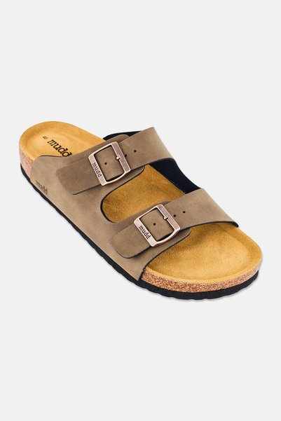 MUDD Men Slip On Cork Sandals, Brown