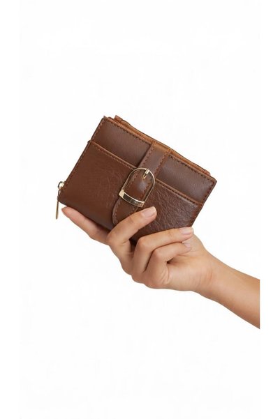 Generic Brand Women's Medium-Sized Buckled Wallet