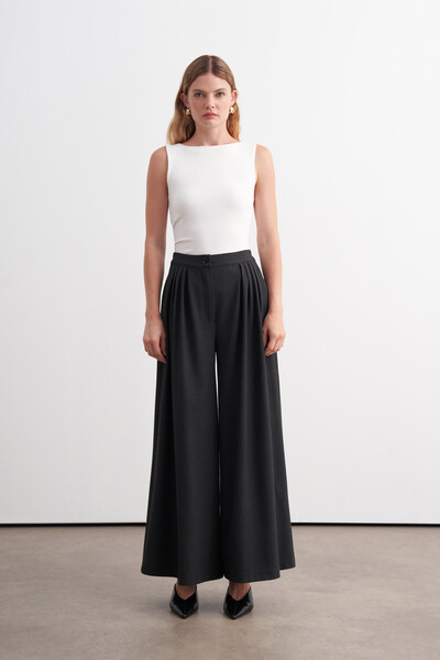 VESNA Pile detailed wide leg pants