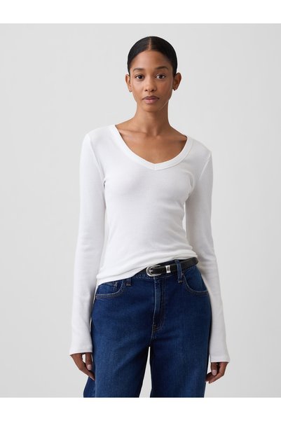 GAP Kadın Beyaz Modern Fitilli V-Yaka T-Shirt