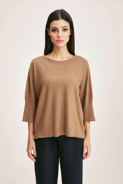 Tenda Loose Fit Round Neck Knit Top Brown
