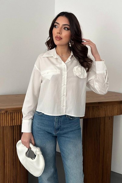 bysocafashion قميص نسائي أبيض من قماش البوبلين، مزين بجيوب وأزرار.