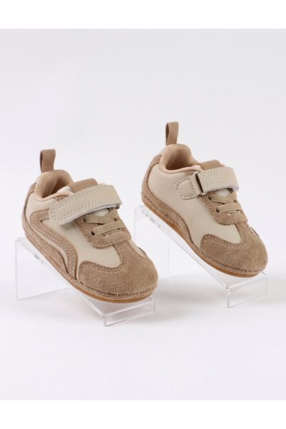 MiniKids Pantofi sport Clibee baby, crem