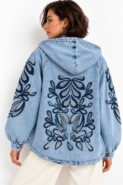 Saade Açık Mavi Kol ve Sırt İşlemeli Kapüşonlu Denim Ceket