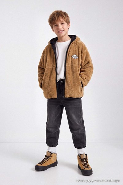 TRENDYOLKIDS Brown Boys' Long-Sleeved Hooded Cardigan TKDAW27HI00012