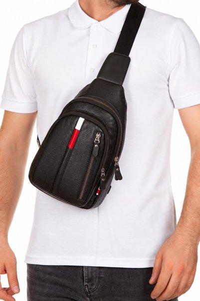Newish Polo حقيبة كروس من الجلد النباتي للجنسين مع منفذ لسماعات الرأس