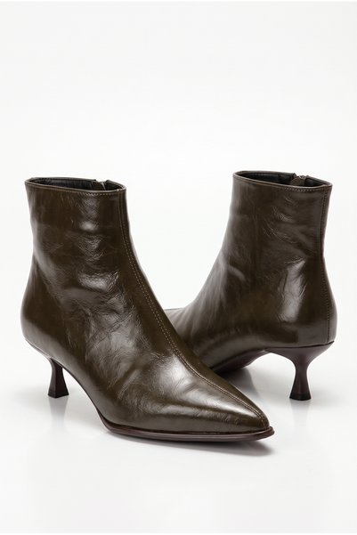guijarro Women's Brown Pointed Toe Kitten Heel Stylish Casual Ankle-Length Boots