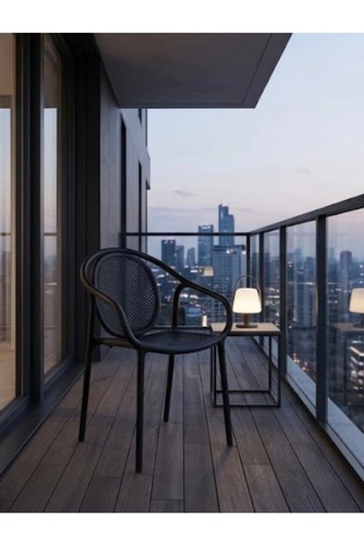 IN HOME STORE كرسي بلاستيك عصري بتصميم شبكي مفرغ - لون أسود