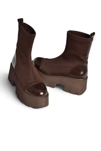 Fox Shoes V272902904 Γυναικείες μπότες με χοντρή σόλα από καφέ ύφασμα