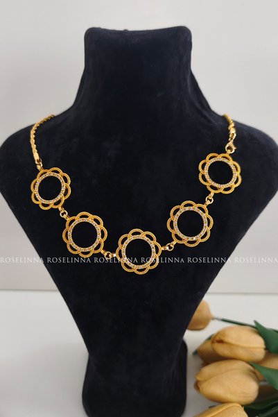 ROSELİNNA 5 Quarter Chain Oval Necklace, Five Elements Necklace with Quarter ...