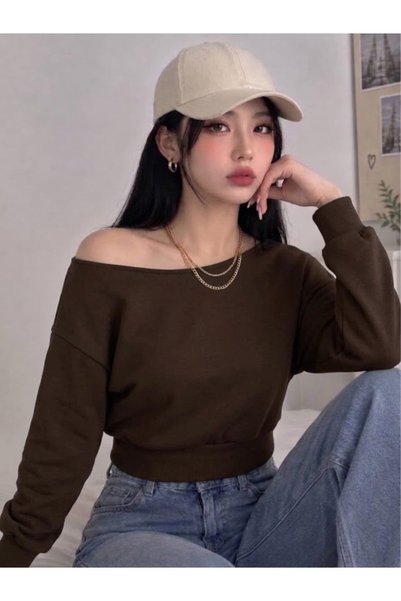 Lufthimm Produs nou: Bluză din țesătură modal cu decolteu bărcuță