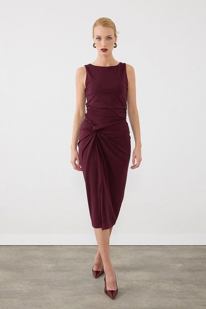 Gusto Knot Detailed Lycra Midi Skirt - Burgundy