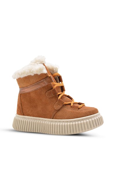 kids A more Adia Nubuck плюшени ботуши с кожена подплата за момичета, цвят ка...