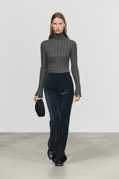 Massimo Dutti Kadife skinny çan kesim pantolon