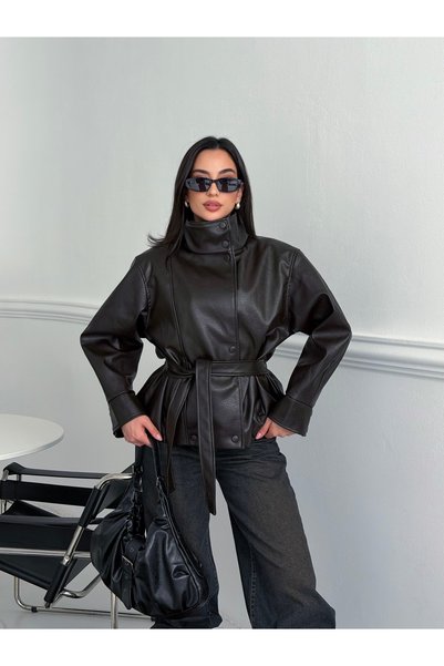 VESS MODA Γυναικείο δερμάτινο παλτό τύπου τρεντς μοντέλου ZR με ζώνη και κούμ...