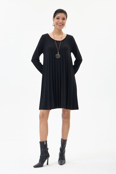 della moor Black Italian Knit Dress with Necklace Accent, Sizes 38–44