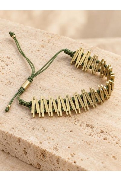 saran aksesuar SARAN ARTISAN: A WOMEN'S BRACELET IN A MODERN AND BOLD STYLE, ...