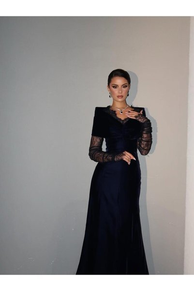 SNIPER1 Elegant winter evening dress in navy blue