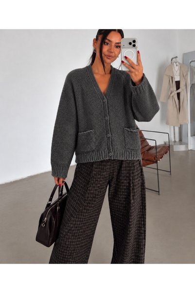 Budan Export Women's V-Neck Button-Front Oversized Knit Cardigan with Pocket ...