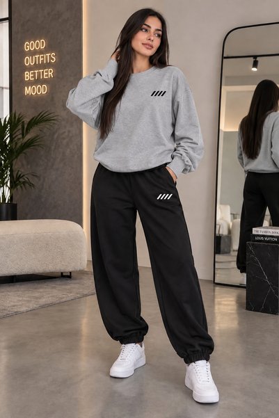 clothes 33 ZERO-NECK BRUSHED INSIDE TRACKSUIT, SEASONAL, 4-STRIPE PRINT, WOME...