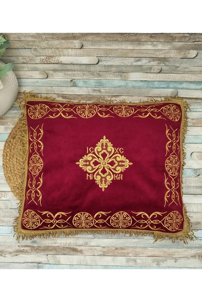 ATELIERUL ARIS SRL Pernuta brodata Model bizantin si Sfanta Cruce 54x45cm