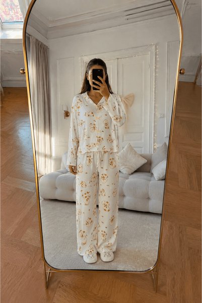 Hepsi Moda طقم بيجامة بأكمام طويلة وياقة على شكل حرف V، مزين بنقشة فراخ - لون...