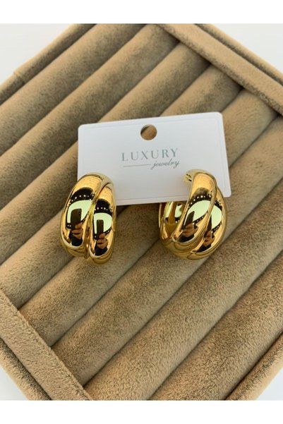 Alışveriş Kasabası A Gold-Colored Earring with a Shimmering, Textured, Interl...