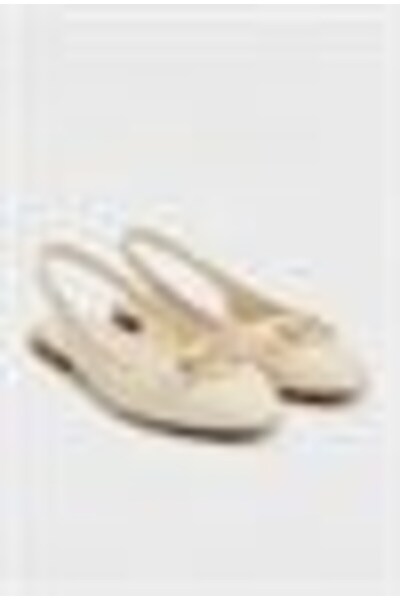 WeShaya Cream Gold Buckled Elastic Ballet Flats, Faux Leather