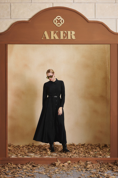 Aker فستان قميص برباط الخصر باللون الأسود