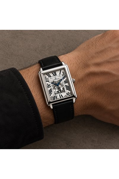 ALSULTAN WATCH ساعة ميتل جير – تصميم مستوحى من Metal Gear Solid – ساعة يد مستطيلة بإطار فضي وسوار أسود