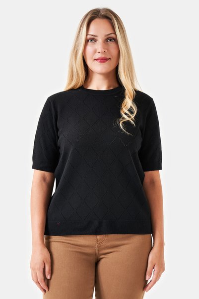 TOLGA SARAÇOĞLU 10824 BLACK ROUND-NECK SHORT-SLEEVED LACE-LIKE KNIT SWEATER