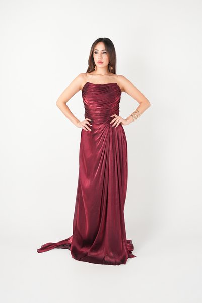 BEYBOS Chiffon Fabric Strapless Evening Dress with Gathered Detail - Bordo