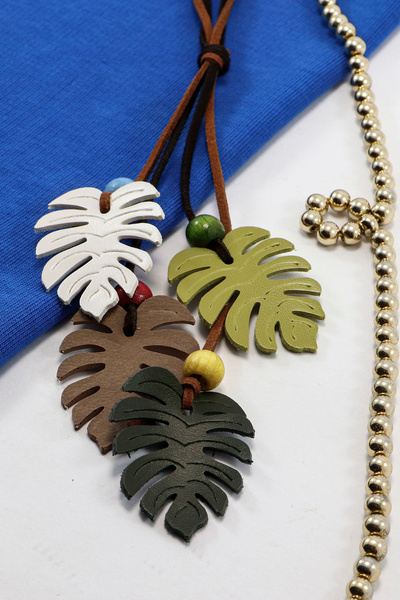 biuti Faux Leather Bag Decoration with Colorful Monstera Leaves and Beaded Wo...