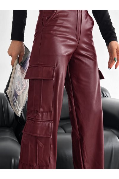 TheyYou Pantaloni cargo din piele cu croială largă pentru femei