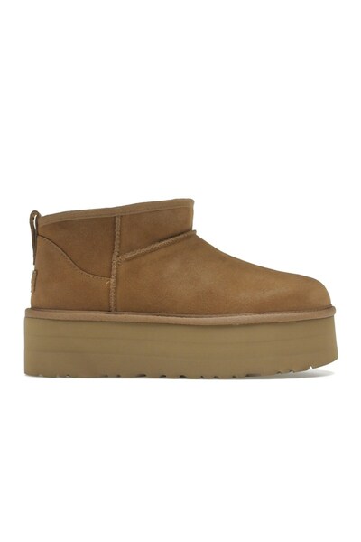 UGG Cizmă clasică cu platformă ultra mini, culoare castaniu (de damă)