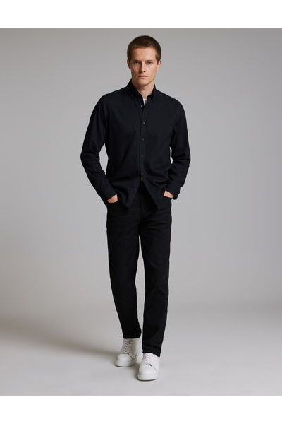 Pierre Cardin بنطلون جينز ضيق جديد باللون الأزرق الداكن 50333875-VR033