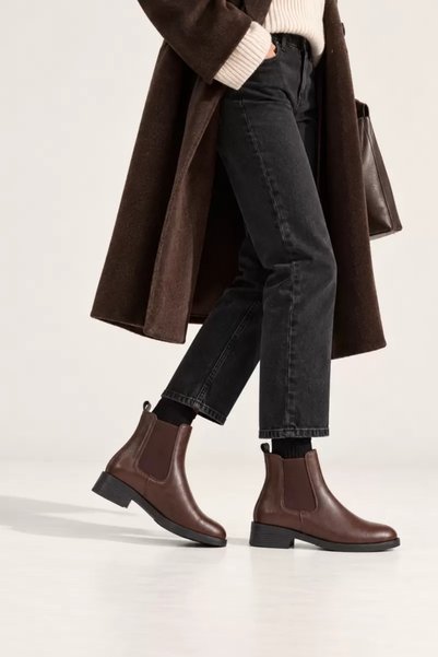 BellaPiede Women's Elasticated Dark Brown Short-Heeled Winter Boots with Non-...