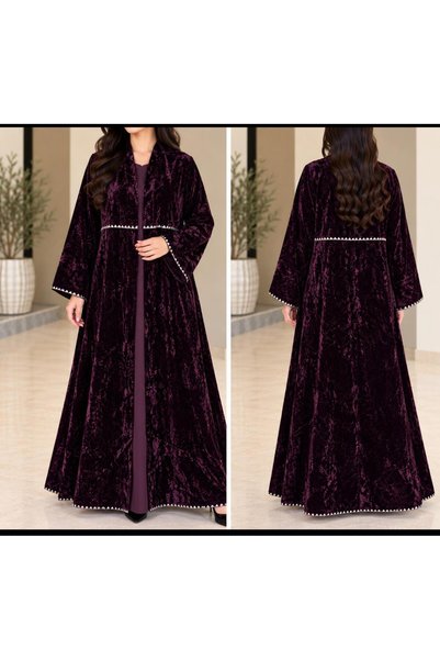 Generic Velvet Abaya with a Qitan, Street Style.
