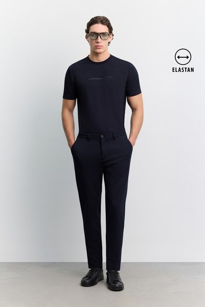 Avva Men's Navy Blue Classic Waist Cotton Blend Elastane Relaxed Fit Trousers...