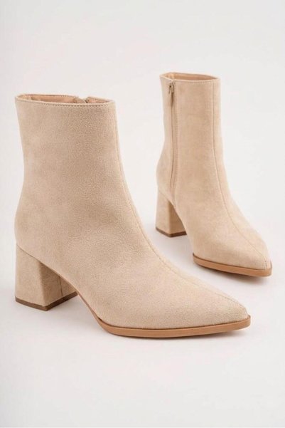 Stayil Shoes γυναικείες μπότες με μυτερή μύτη νέα σεζόν απλές