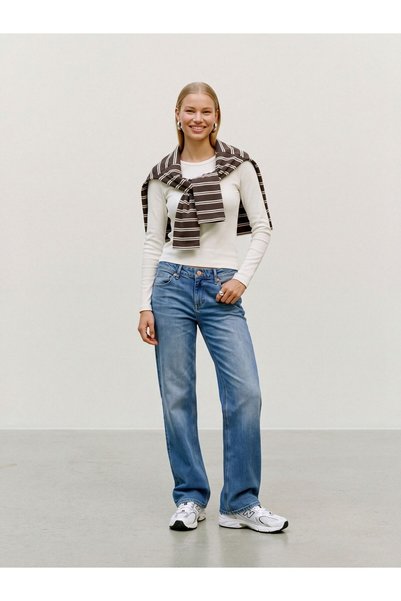 Vero Moda Weit geschnitten VMVANESSA-STRETCH Niedrige Taille Weiter Beinschni...