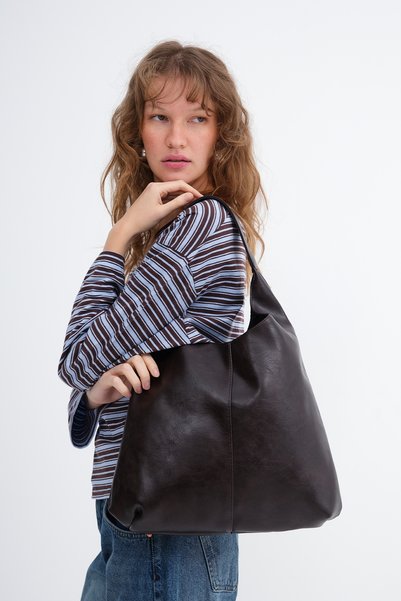 Addax Snap Closure Hand and Shoulder Bag Ç2176