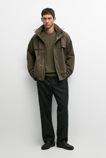 Massimo Dutti Kapüşonlu kısa şişme parka