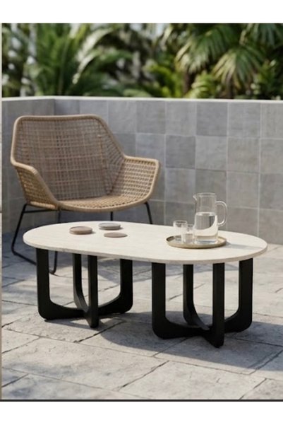 IN HOME STORE طاولة قهوة عصرية بسطح بيضاوي وقاعدة خشبية سوداء مميزة