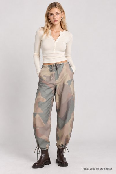 Lovelyİstanbul Camouflage Print Gabardine Pants LBY0116 Khaki