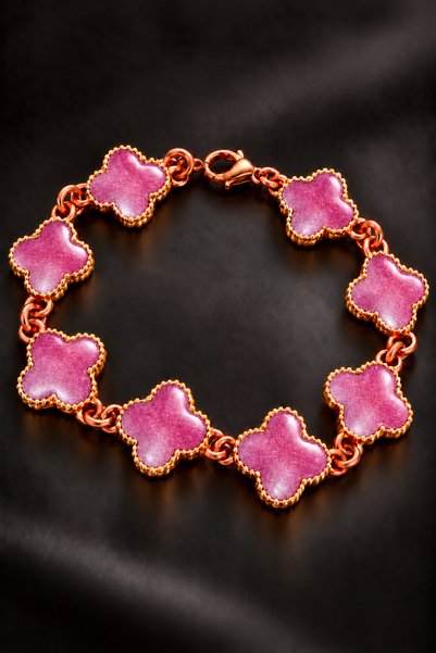 İyyaKee Apple Green Copper-Plated Women's Chain Bracelet with Clover Motif an...